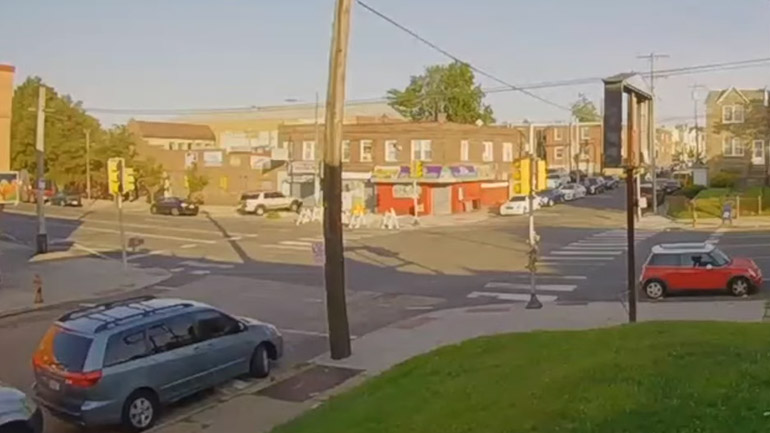 Τράκαρε και αποχώρησε σαν κύριος!